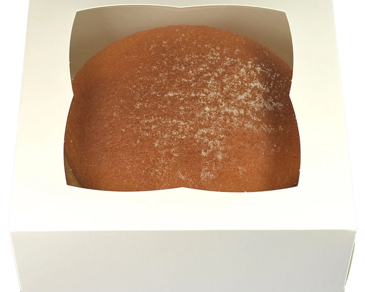 Bento/cake box with window 15x15x7.5 cm